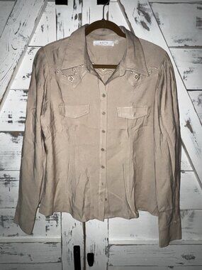 ASTR The Label Western Flair Button Shirt Women Medium Tan Embroider Boho Floral